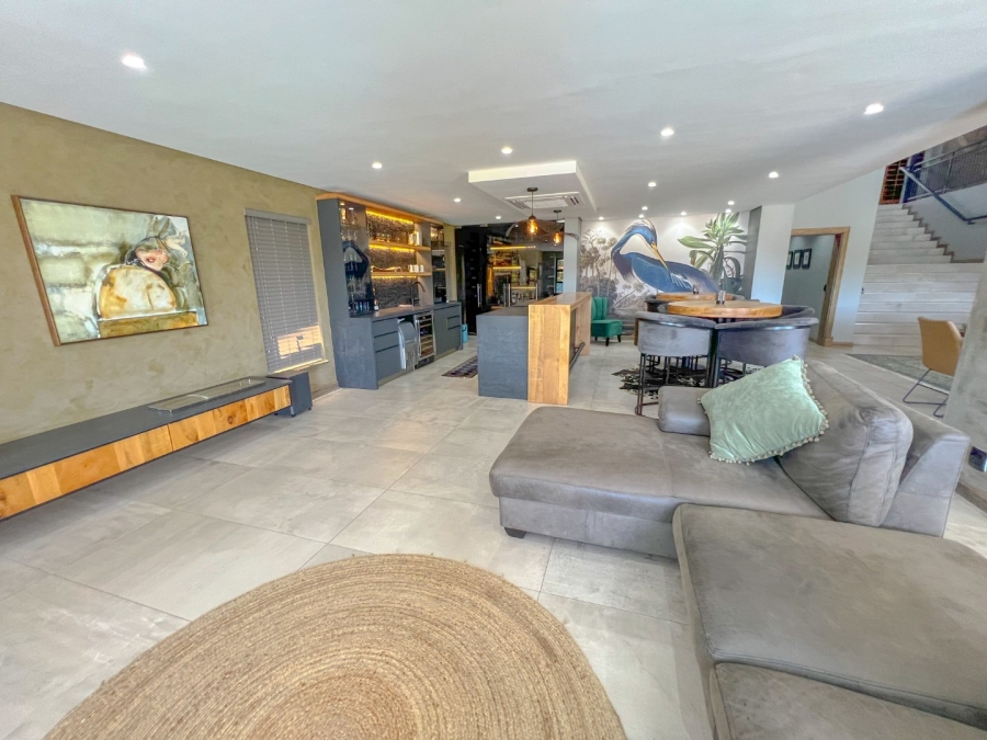 5 Bedroom Property for Sale in Heron Banks Golf Estate Free State